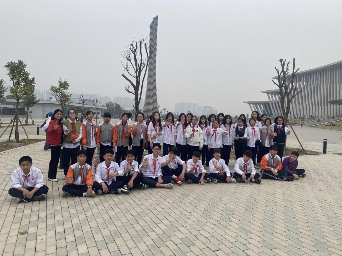 Chuyến đi tìm hiểu lịch sử của lớp 7A2