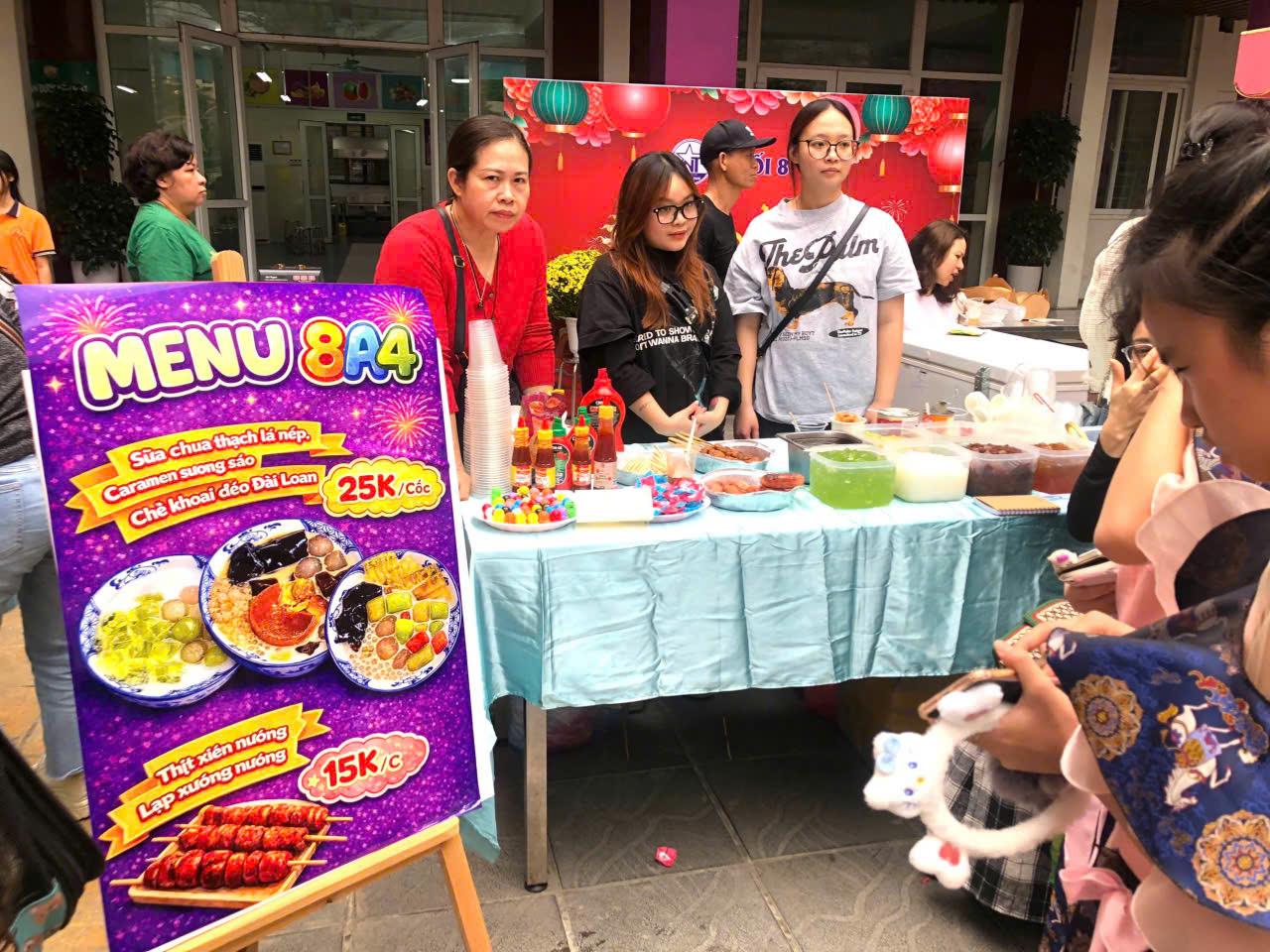 Ngày Hội chợ Xuân – Không khí rộn ràng – Cùng đón Tết sang