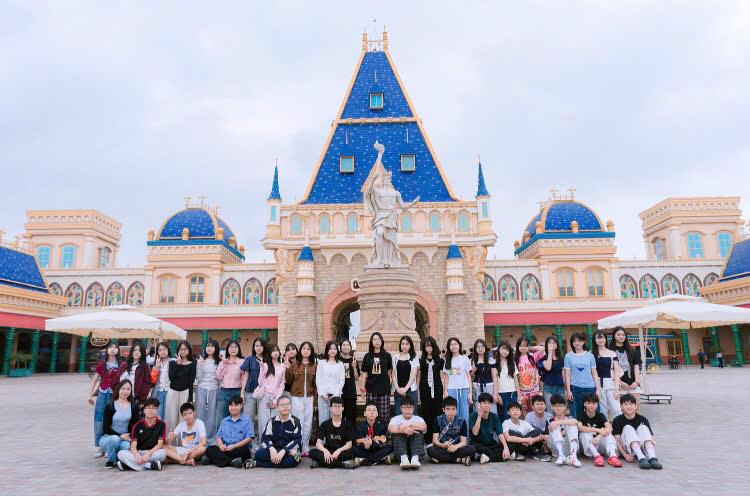 Chuyến đi VinWonders của tập thể 7A5