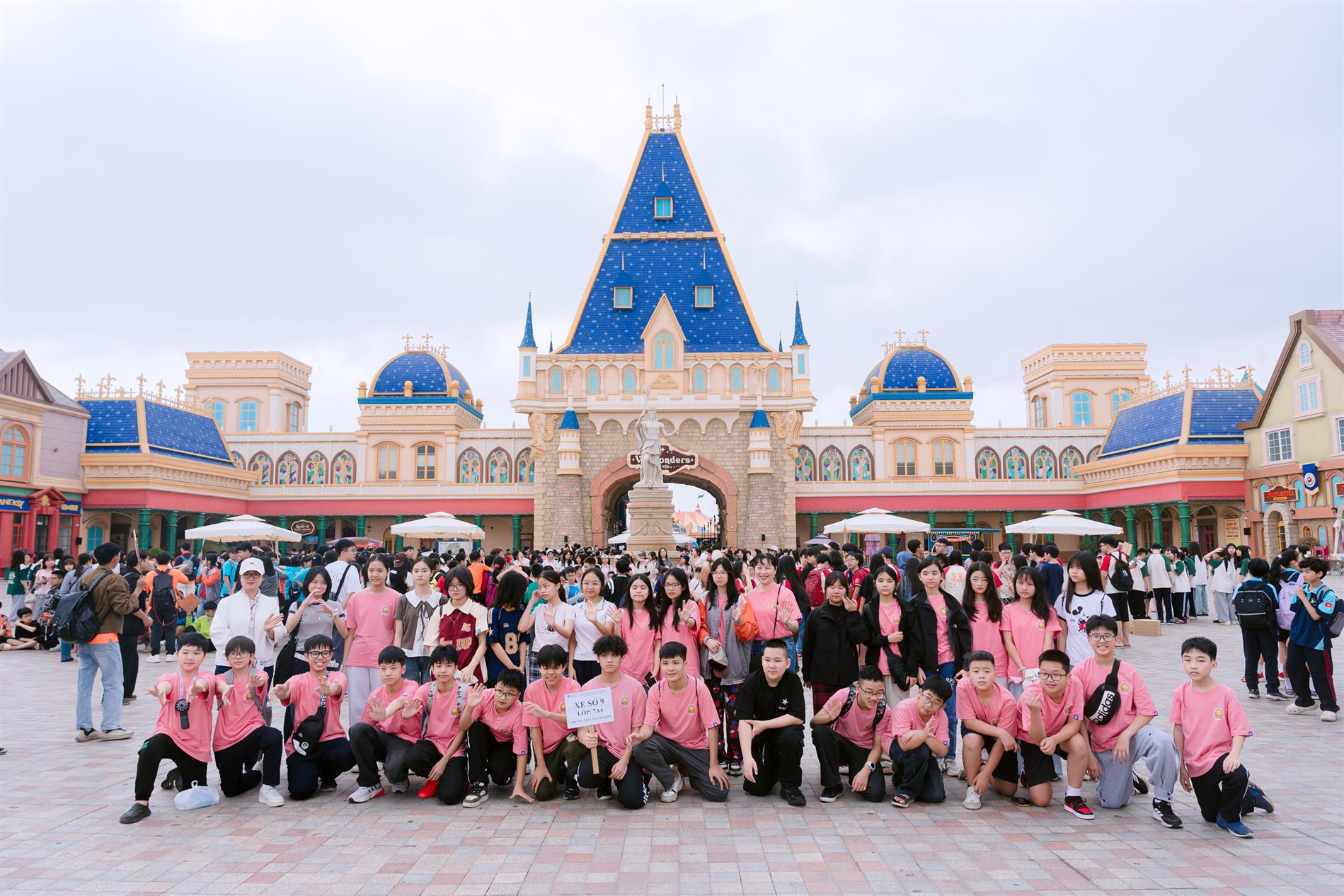 Trải nghiệm rực rỡ sắc màu tại Vinwonders Vũ Yên của học sinh THCS Nguyễn Trãi