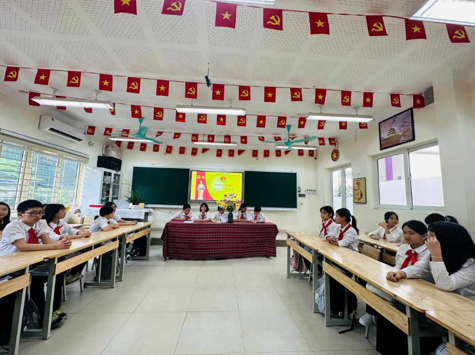 A group of people in a classroom
AI-generated content may be incorrect.