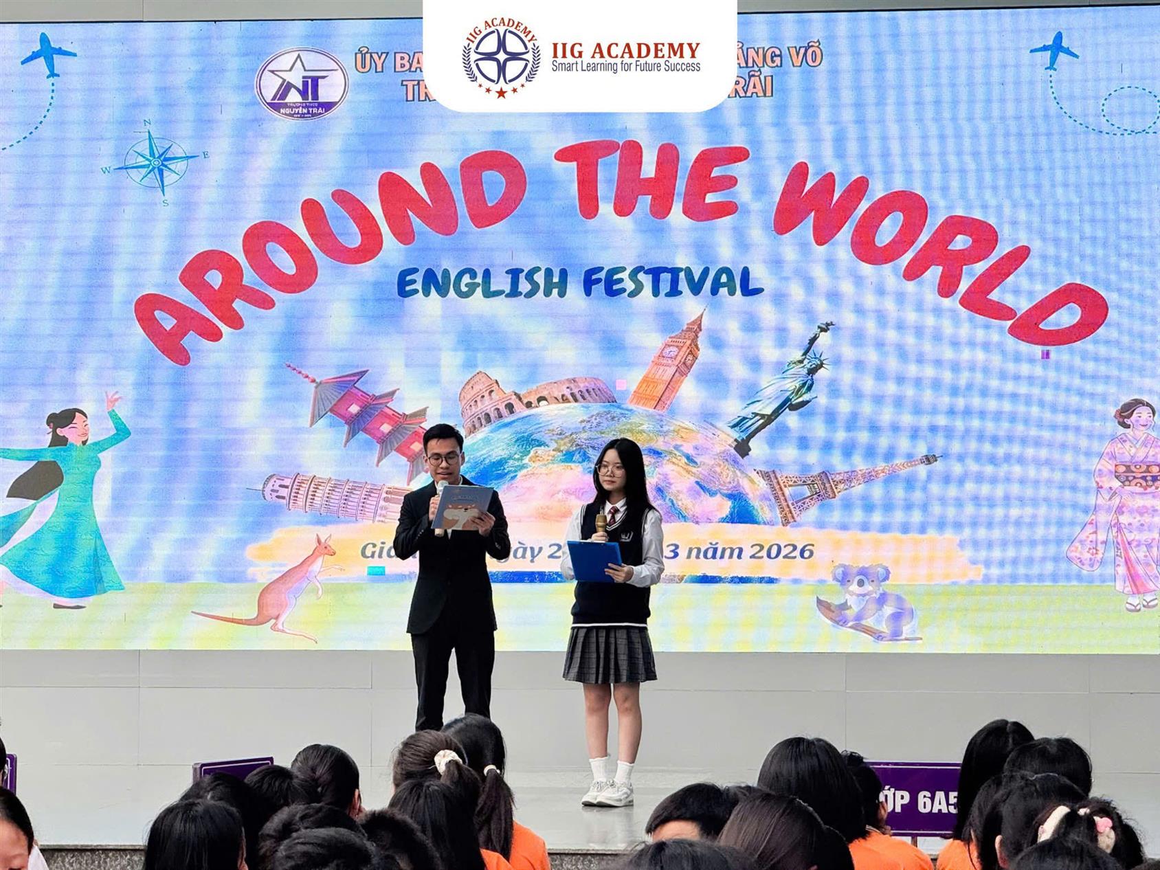 English Festival - Trải nghiệm đáng nhớ của tập thể 8A4